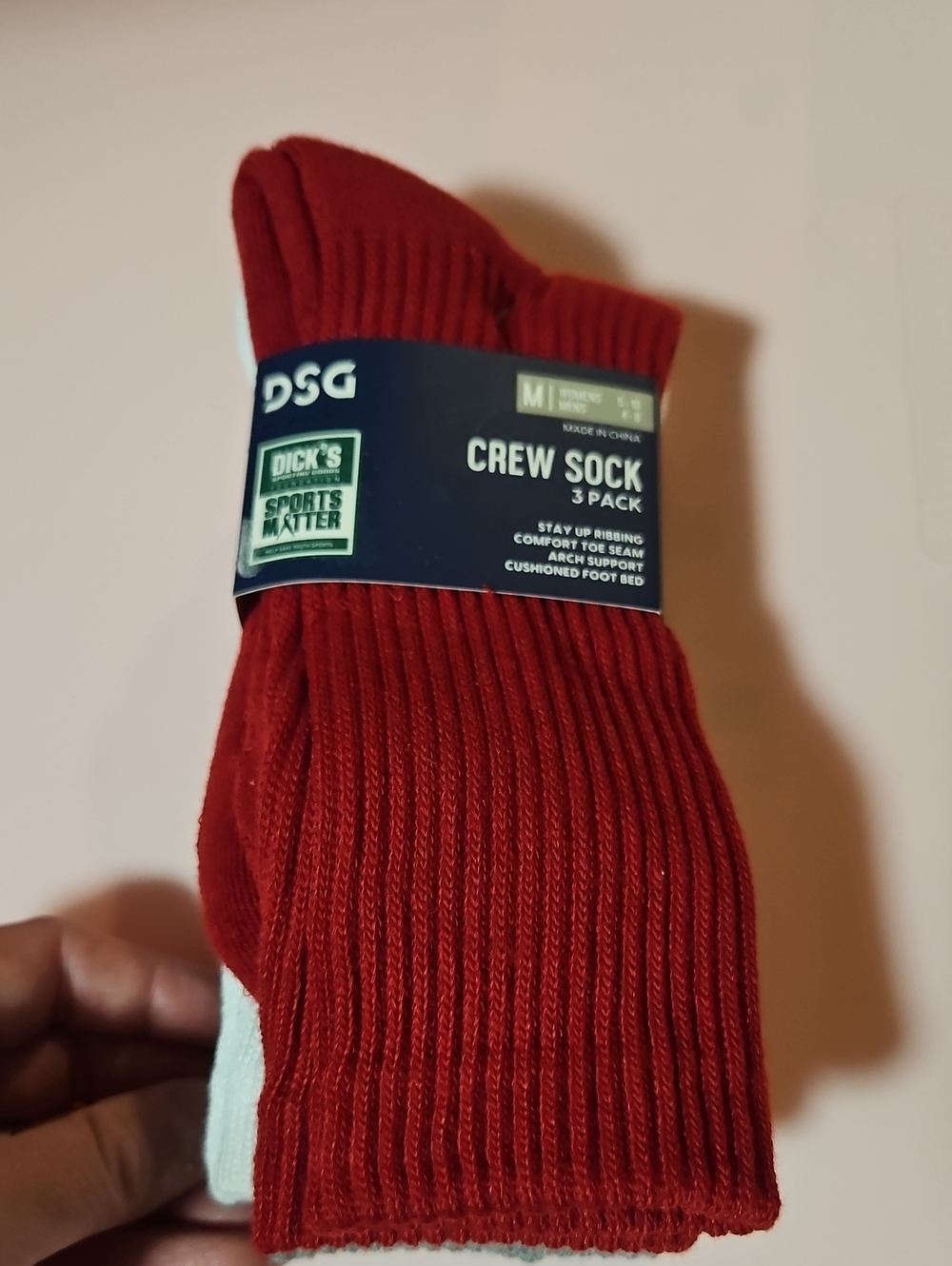 DSG ADULT UNISEX CREW SOCKS: RED/WHITE/GRAY: NWT: M MENS 4-8 WOMENS 5-10